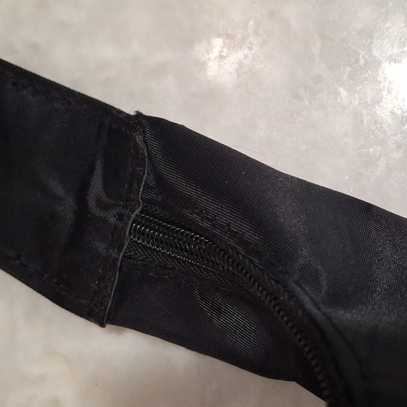 Shoulder Bag - Picture 10 of 12